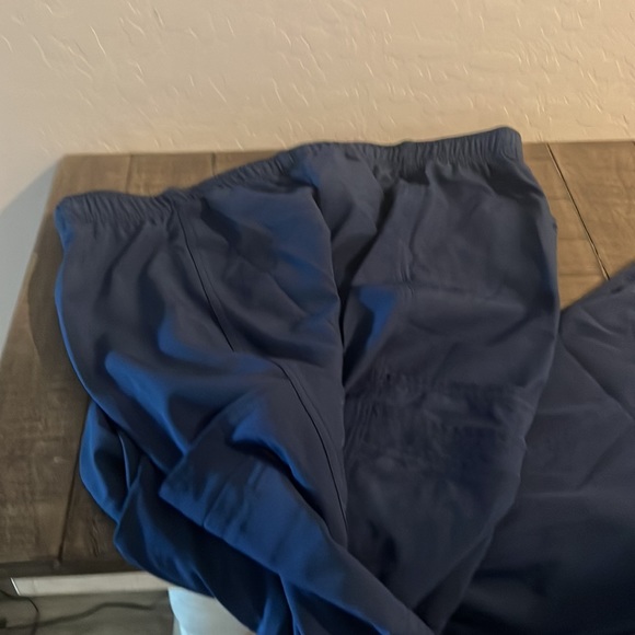 Navy blue scrubs bottom coat top 2x - Picture 2 of 3